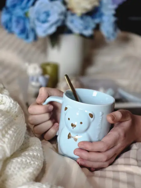 Первый Посудный Кружка для чая и кофе с крышкой подарок ребенку