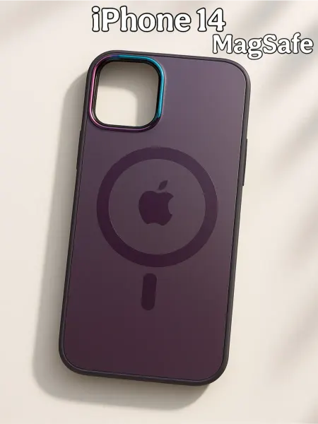 Чехол на iPhone 14