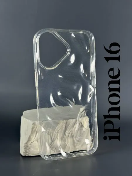 Чехол на iPhone 16, прозрачный