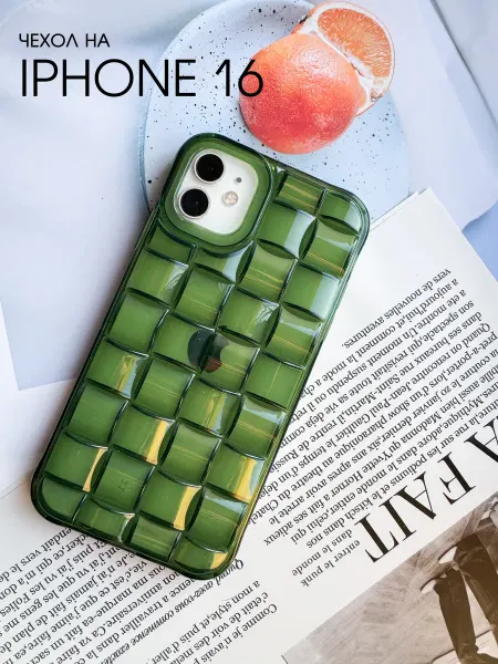 Чехол на Iphone 16