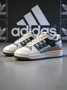 Кроссовки Adidas кроссовки женские