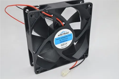 Вентилятор осевой ARCTEAC B0925BHPL-PC2 92х92х25мм 12В DC 0.21А 88куб.м/ч подшипник качения 3000об/мин Разъем 2PIN