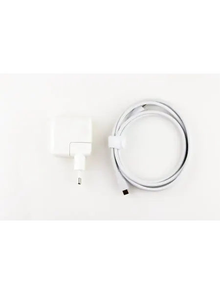 AiTech Блок питания для Apple 20V 1.5A 30W OEM с проводом Type-C