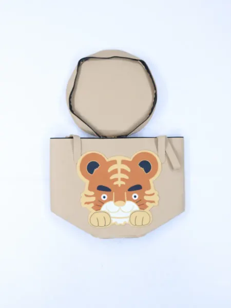 1000 Каталог Корзинка коричневая с тигром