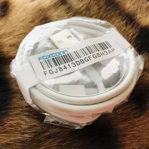 Кабель Foxconn ОРИГИНАЛЬНЫЙ ЧИП USB 8 pin Lightning для Apple iPhone 5 5S 5C SE 6 6S 7 8 Plus X (10) Xr Xs Xs Max 11 11 Pro/12 12 Mini/13 13 Pro Max/14/SE 2022/iPad/iPod/AirPods Высшее Качество