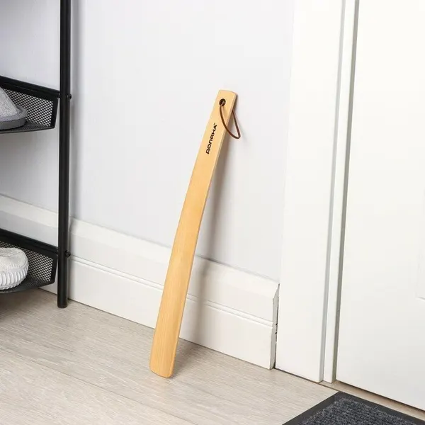 Ложка для обуви Доляна, 38 см, дерево, 3621800