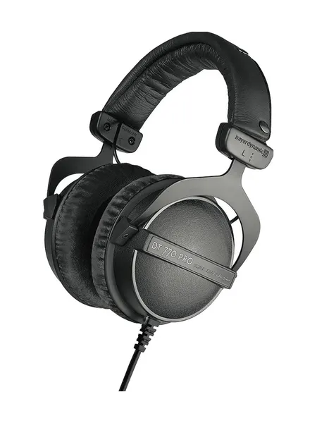 Beyerdynamic DT 770 PRO Black Limited Edition / 80 Ohm полноразмерные наушники закрытого типа