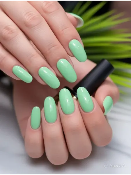 CRISTINANAILS Гель лак для ногтей светло зелёного фисташкового цвета