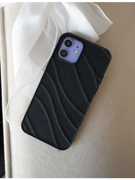 О'кейси Чехол на iPhone 12 с сердечками