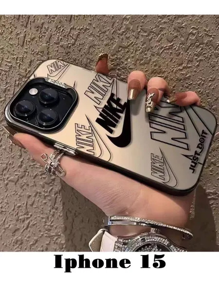 МАХА чехол на iphone 15 Nike