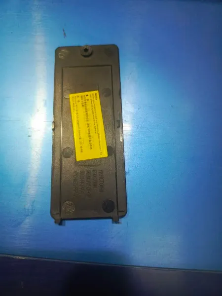 Крышка для ноутбука Samsung NP300U1A BA92-08679A