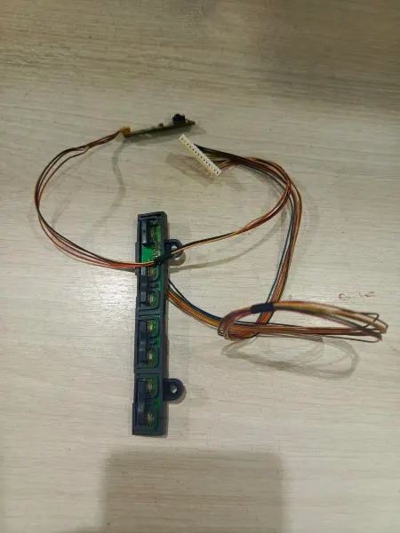 Telefunken tf-led24s2 кнопки управления и ик порт