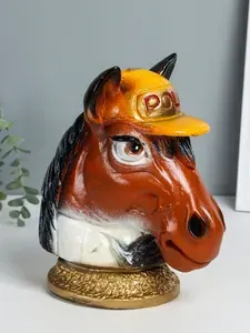 Копилка для денег Бюст. Конь в кепке , гипс, 26 14.5 21.5 см