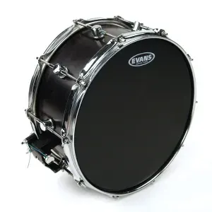 Hydraulic Black Пластик для малого барабана 14", Evans B14HBG