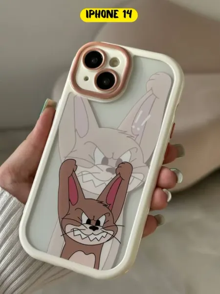 CaseLove Чехол на iPhone 14 с принтом том и джерри