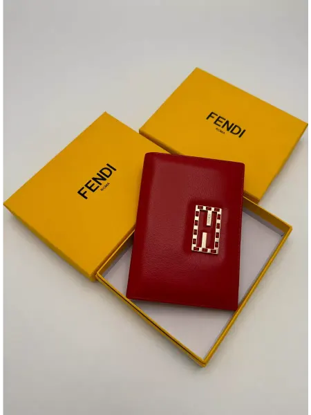 Fendi Брендовая обложка на паспорт