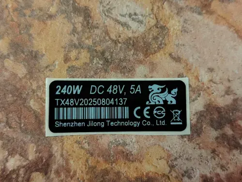 Наклейка на колесо для Kugoo, 48V, 5A, 240w, 40*15 мм. Черный цвет