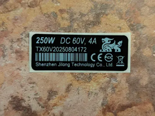 Наклейка на колесо для Kugoo, 60V, 250W, 40*15 мм. Черный цвет