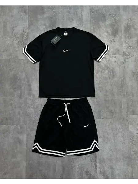 Nike Костюм летний спортивный двойка футболка с шортами