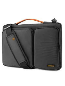 Сумка Tomtoc Defender A42 для ноутбука 16", MacBook Pro 16 2019-2023 на молнии, с усиленными углами, мягкой подкладкой, с регулируемым ремнем через плечо, черная