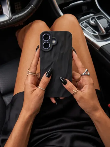 CaseLixx Чехол на iPhone 16 с неровной поверхностью рельефный