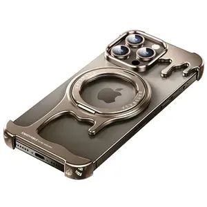 Металлический магнитный чехол для iPhone 16 Pro Max с подставкой, золотой