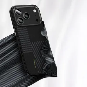 Усиленный чехол Benks Montage ArmorPro Case built with Kevlar для iPhone 17 Pro 6.3", цвет черный кевлар (600D+1500D)