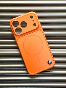 Чехол для iPhone 17 Pro/ чехол для Айфон 17 Про, BMW MagSafe, пластик, плотный, противоударный, защита всего блока камеры