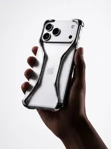 YNOT Дизайнерский премиум Чехол из Авиационной Стали для iPhone 17 Pro
