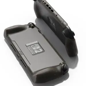 Чехол StandGrip для Nintendo Switch 2 Savage Raven by Skull & Co. с подставкой и удобным хватом (Нинтендо Свитч 2), дымчато-чёрный