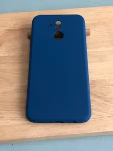 Чехол для Huawei Mate 20 lite (SNE-LX1) / Чехол на Хуавей Mate 20 Лайт Premium Soft Touch плотный, однотонный приятный на ощупь