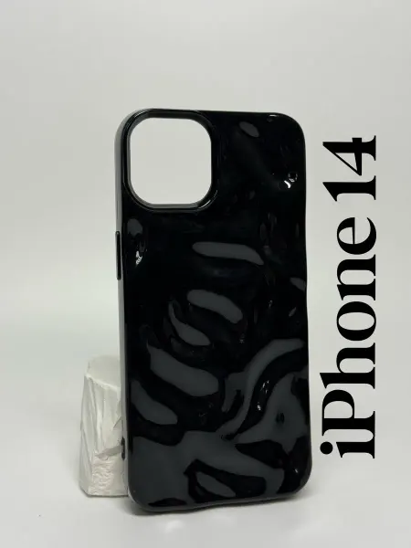 Чехол на iPhone 14, черный