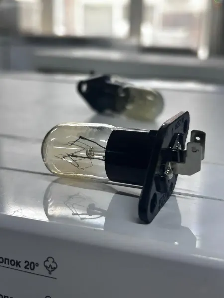 R S Лампочка для СВЧ микроволновой печи 20W, контакты под углом