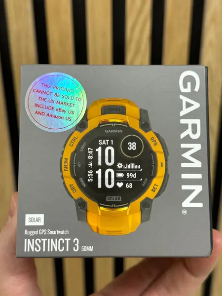 Garmin Instinct 3 – 50 mm Solar Sunburst with Sunburst/Gray Band 010-02935-02