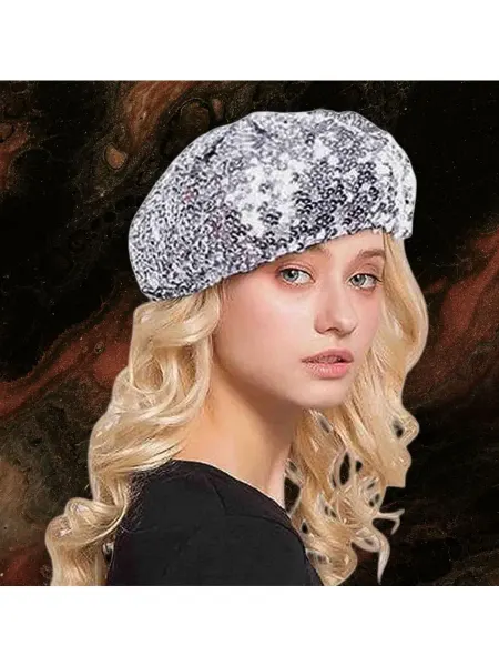Берет с пайетками