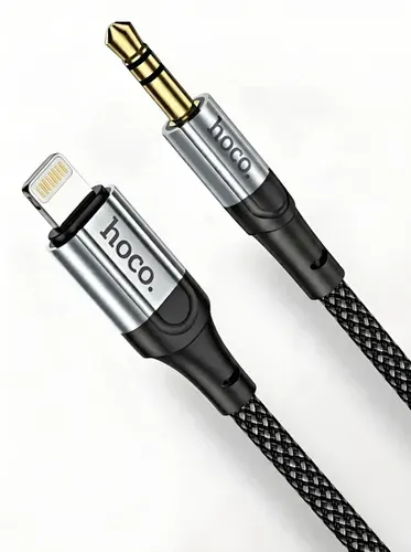 Аудио кабель AUX 3,5 - Lightning для iPhone аукс в машину для смартфона, планшета1м. черный