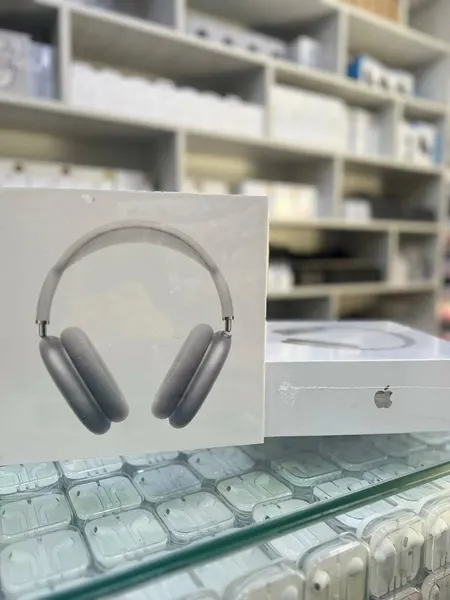 Наушники Apple AirPods Max, серый космос — звук премиум-класса, ANC.