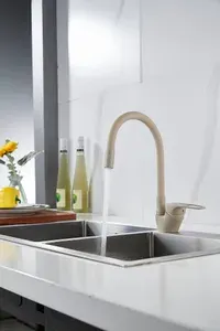 ALOUTE Смеситель для кухни с черным гибким силиконовым изливом