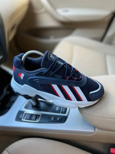 Adidas Кроссовки летние легкие