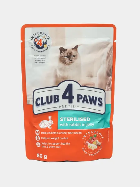 Корм для стерилизованных кошек Club 4 Paws с кроликом 100гр