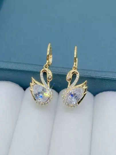Серьги для девушек