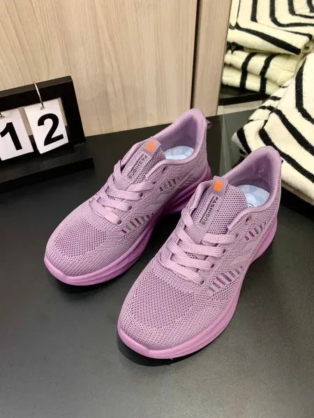 STARLACES Кроссовки