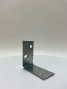 Уголок крепежный оцинкованный 40х40х20, 2 шт.