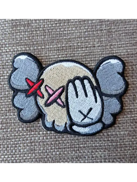 Нашивка, шеврон, заплатка, патч "игрушка кавс toy kaws"