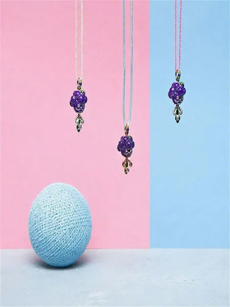 Daniel Barren Jewellery Детский кулон "Чиполлино" - Виноград