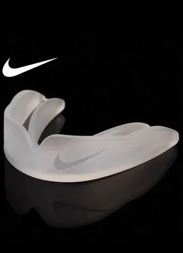 Капа боксерская Nike Multisport Mouthguard