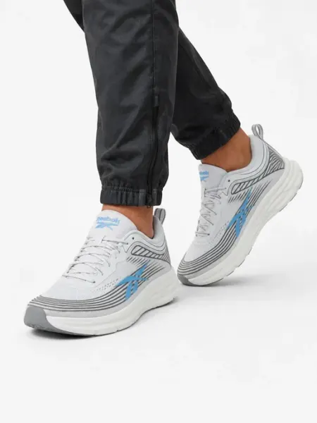 Reebok Кроссовки для бега Road Strider W