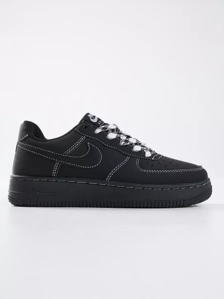 White Shoes Кроссовки черные