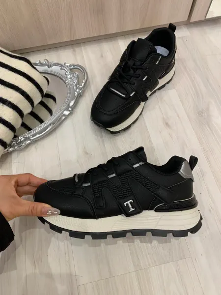 STARLACES Кроссовки