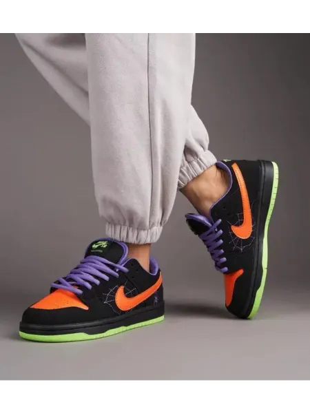 Nike Кроссовки спортивные
